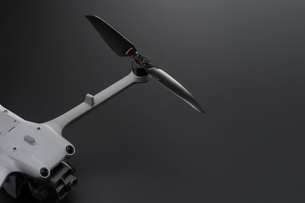 DJI Matrice 4D Low-Noise Anti-Ice Props – official DJI image 4